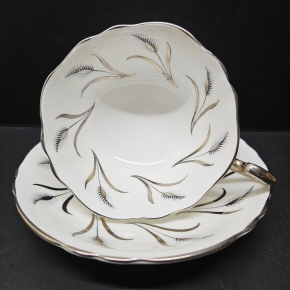 Paragon England Fine Bone China Teacup and Saucer Set Silver Wheat Design MCM - Picture 1 of 6